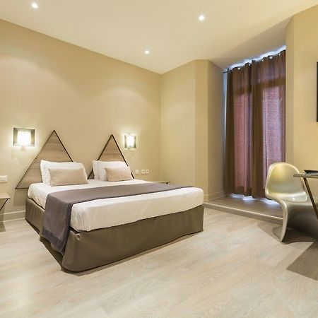 Hotel Amiraute Тулон Екстериор снимка