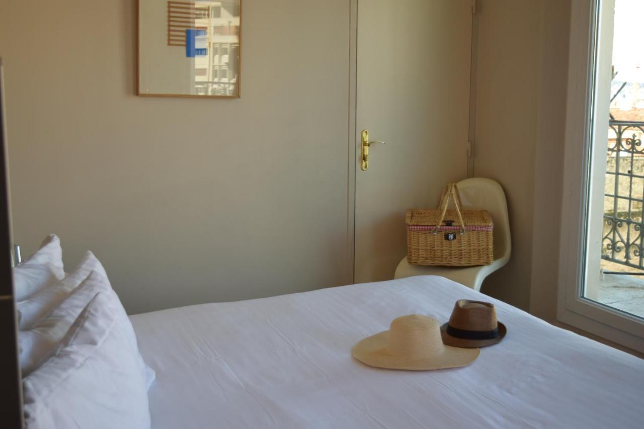 Hotel Amiraute Тулон Екстериор снимка