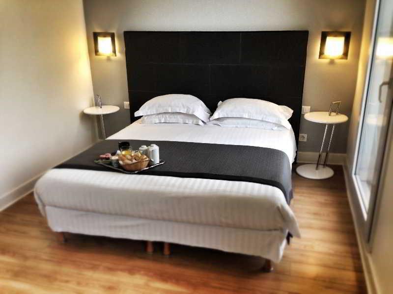 Hotel Amiraute Тулон Екстериор снимка